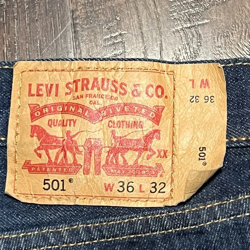 Levis pre owned